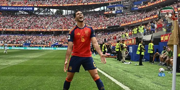Mikel Merino se consagra como leyenda tras meter a España en semis en el 88' (2-1) | RESUMEN y GOLES
